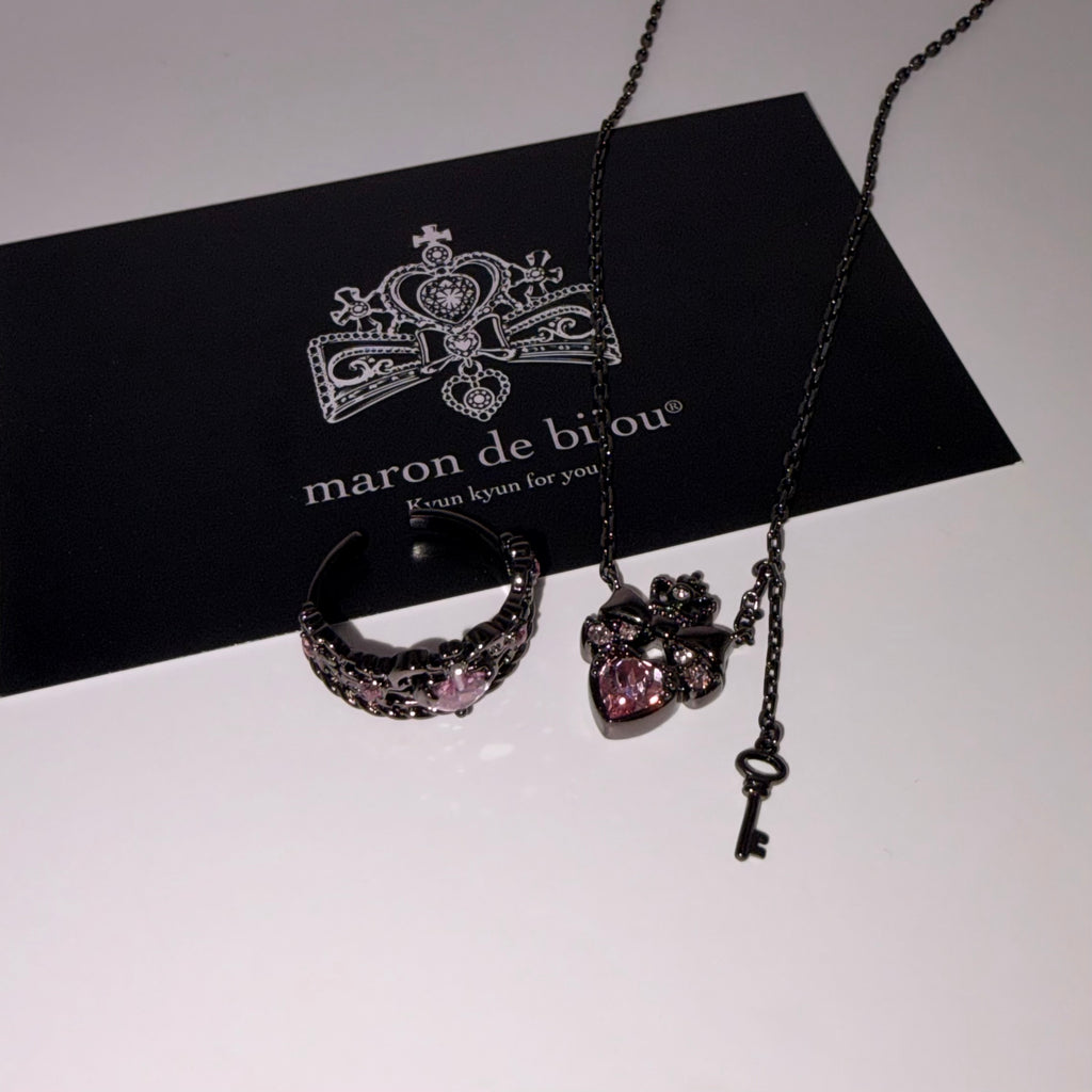 Princess Key Necklace / Black × Pink〈Limited Edition〉