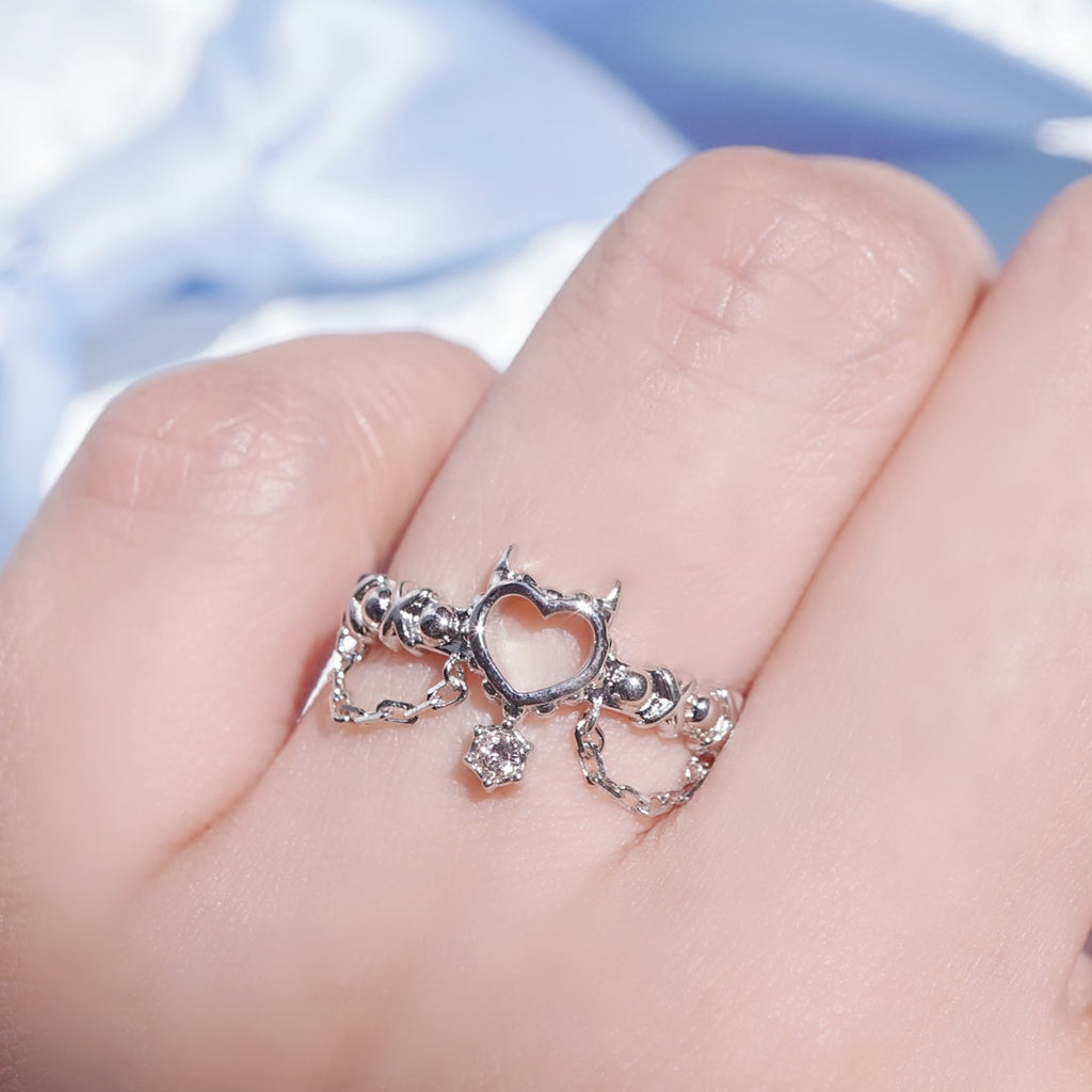 Devil Garter Ring / Silver × Pink