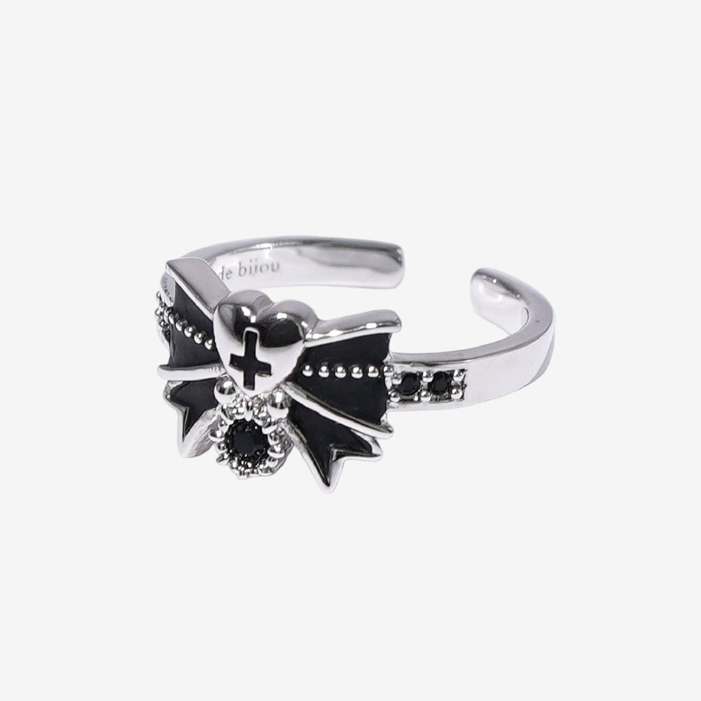 Fallen Angel Ribbon Ring / Silver × Black