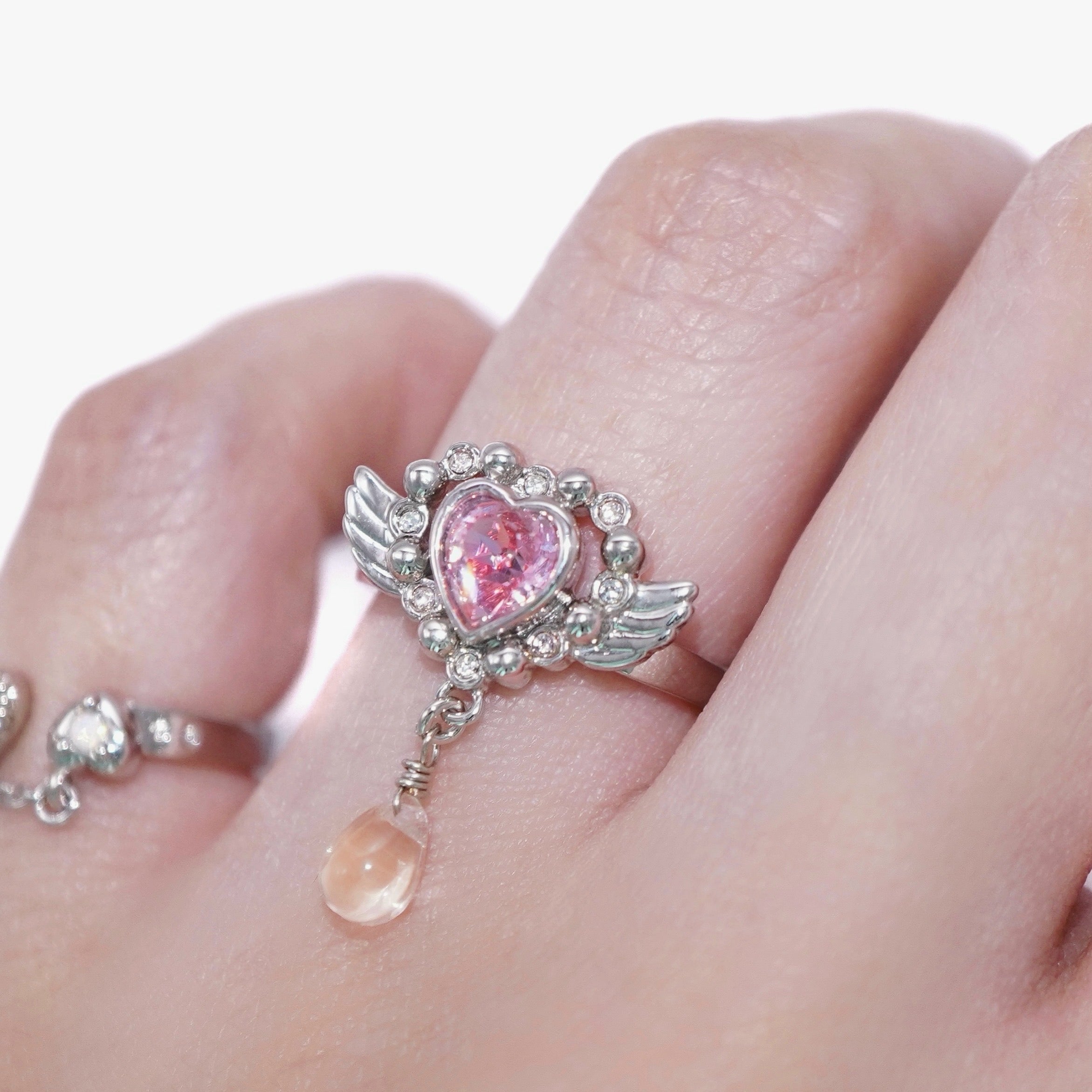 Angel Heart Tear Ring / Silver × Pink
