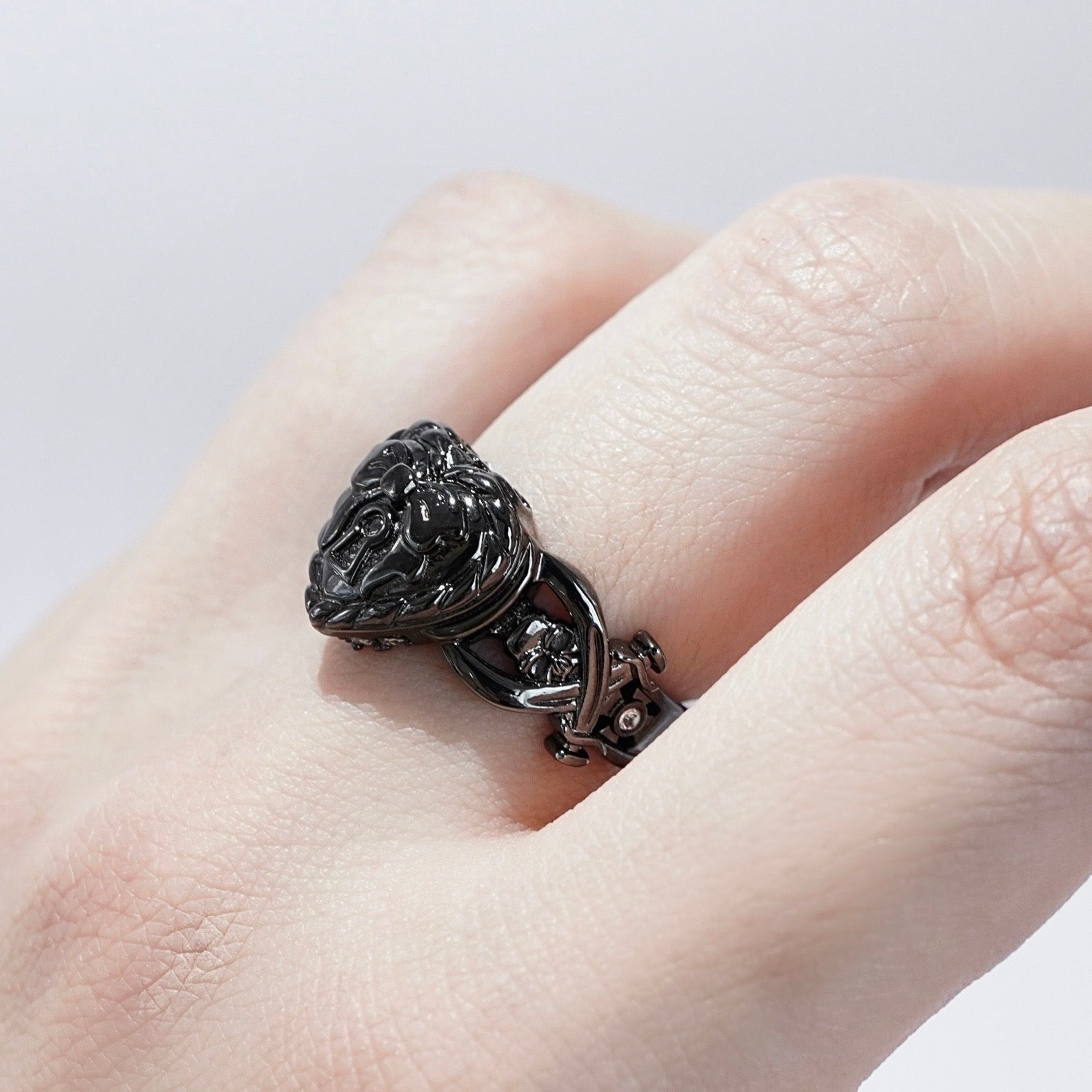 Heart Pirates Ring / Black