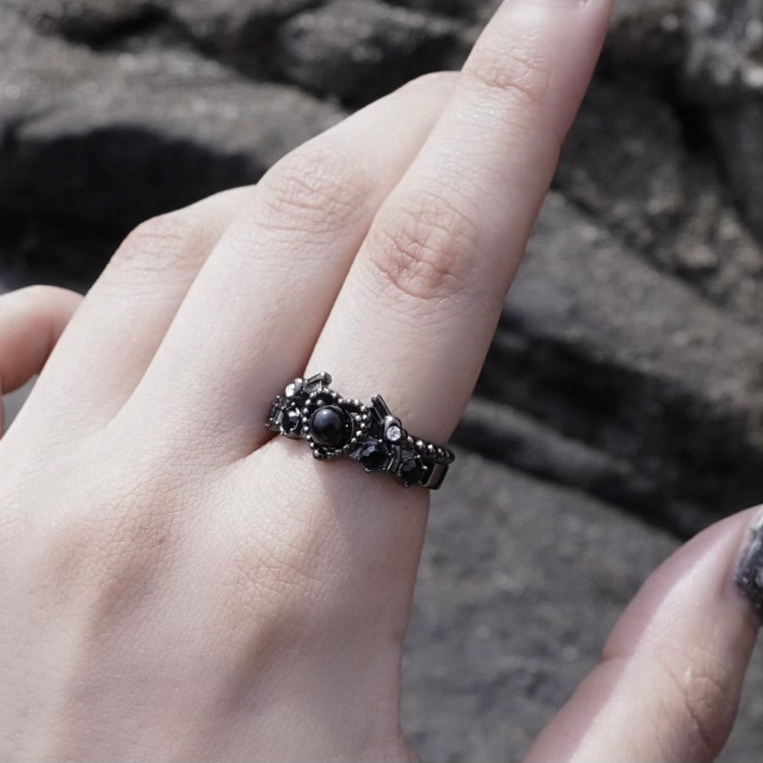 Heart Pirates Ring / Black