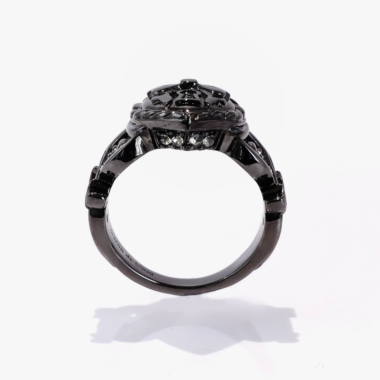 Heart Pirates Ring / Black