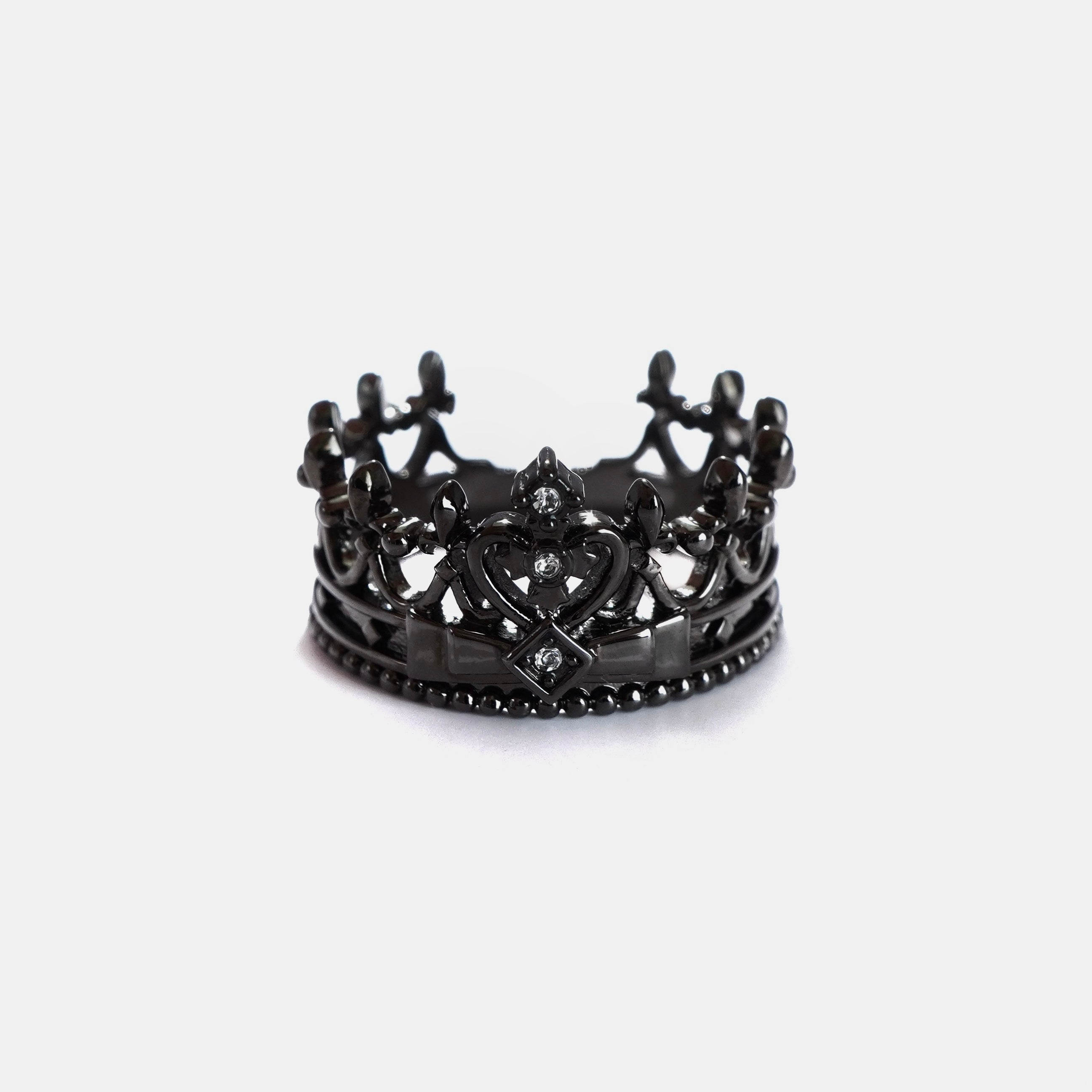 Haunted Queen Ring / Black