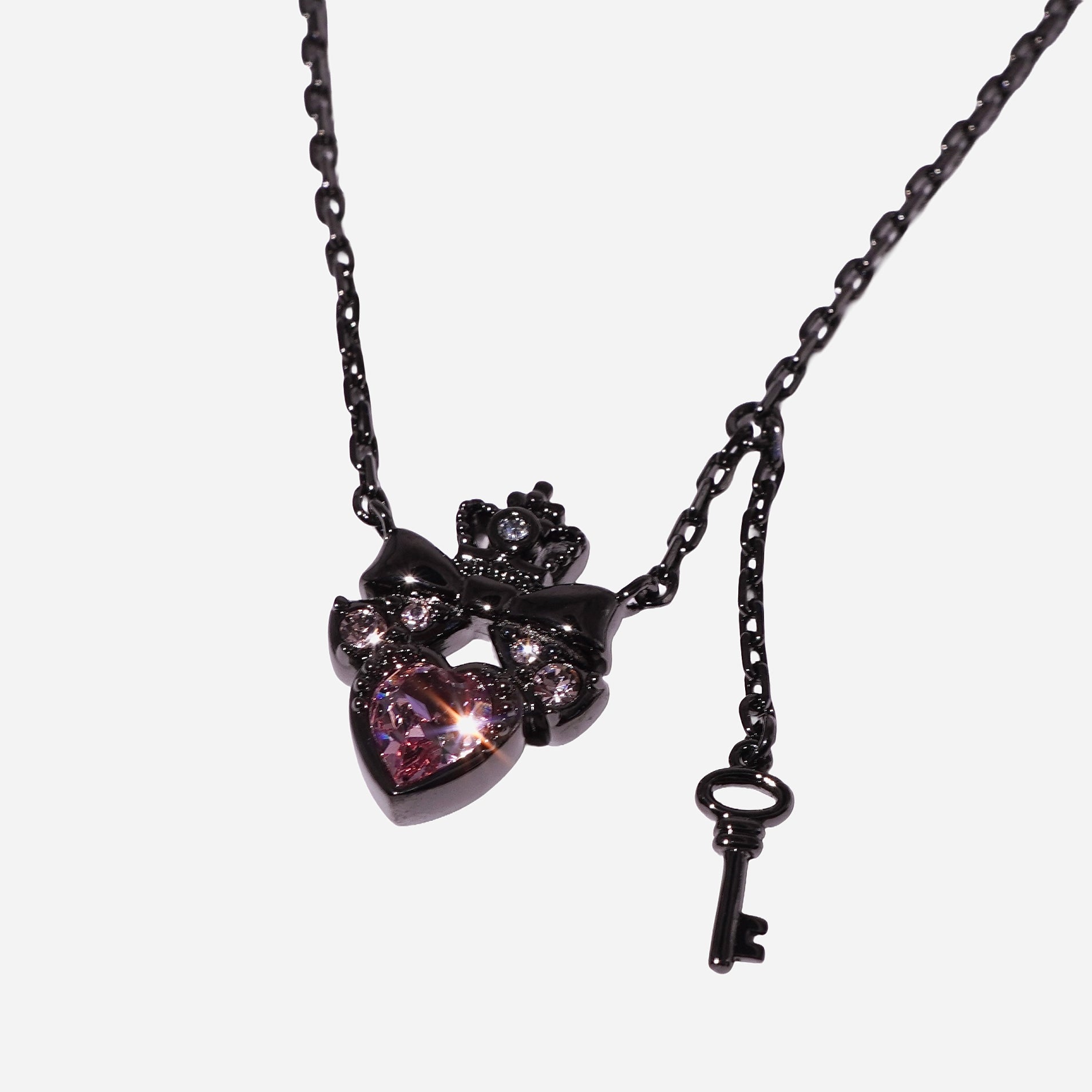 Princess Key Necklace / Black × Pink〈Limited Edition〉