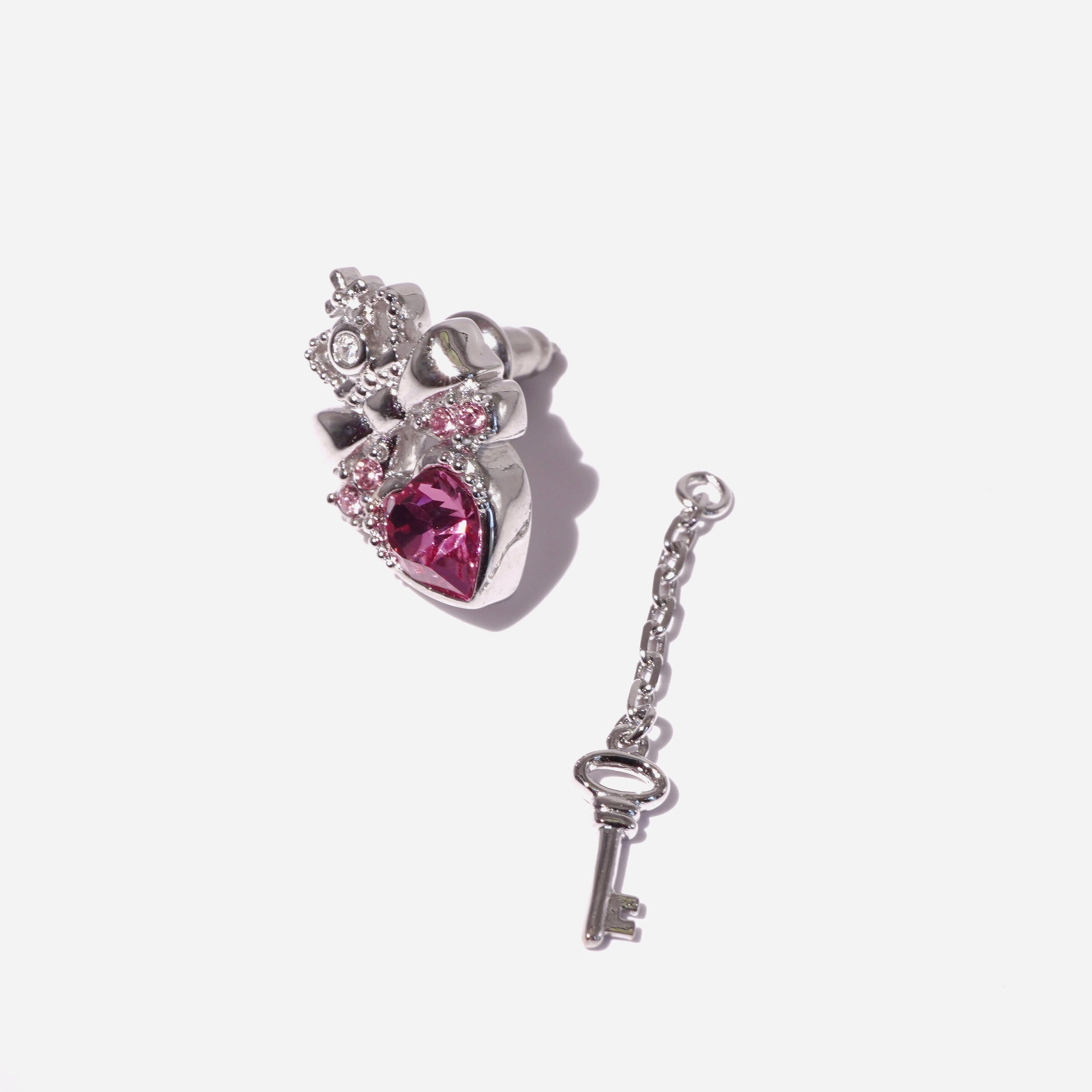 Princess Key Earring / Silver × Pink