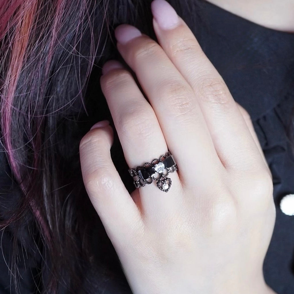 Ribbon Choker Ring / Black