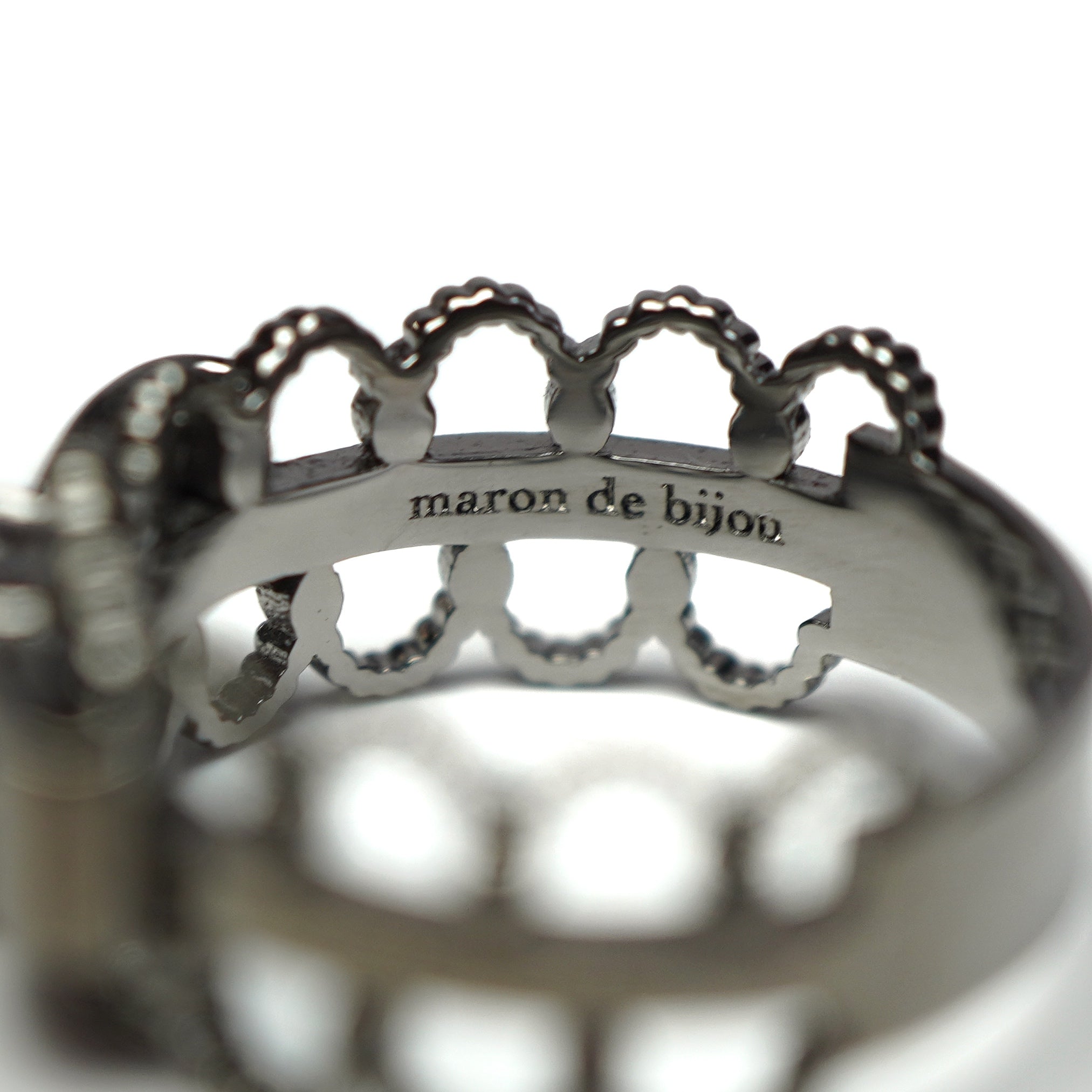 Ribbon Choker Ring / Black