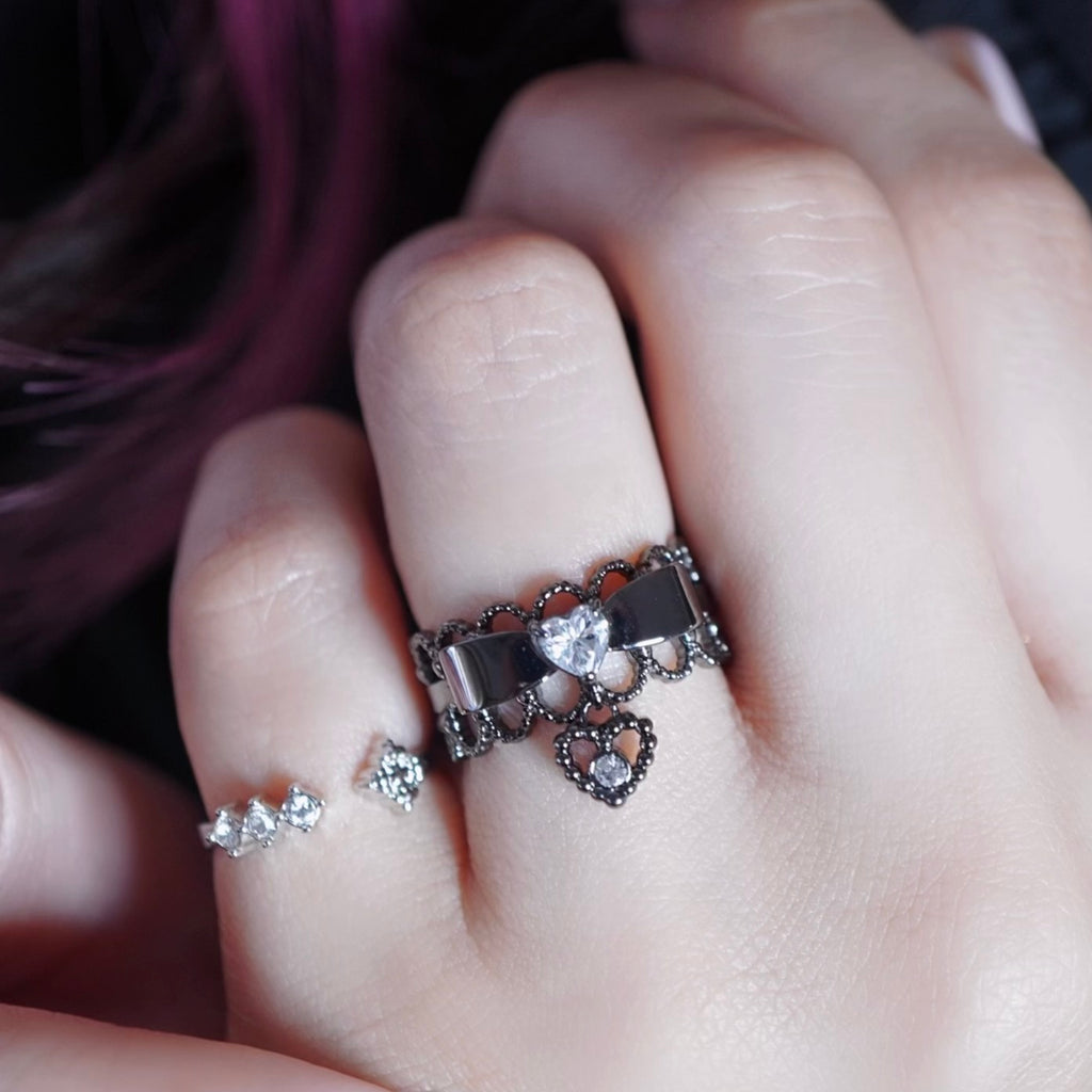 Ribbon Choker Ring / Black