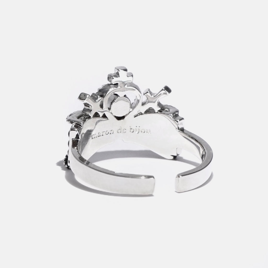 Ribbon Chapel Ring / Blackened Silver
