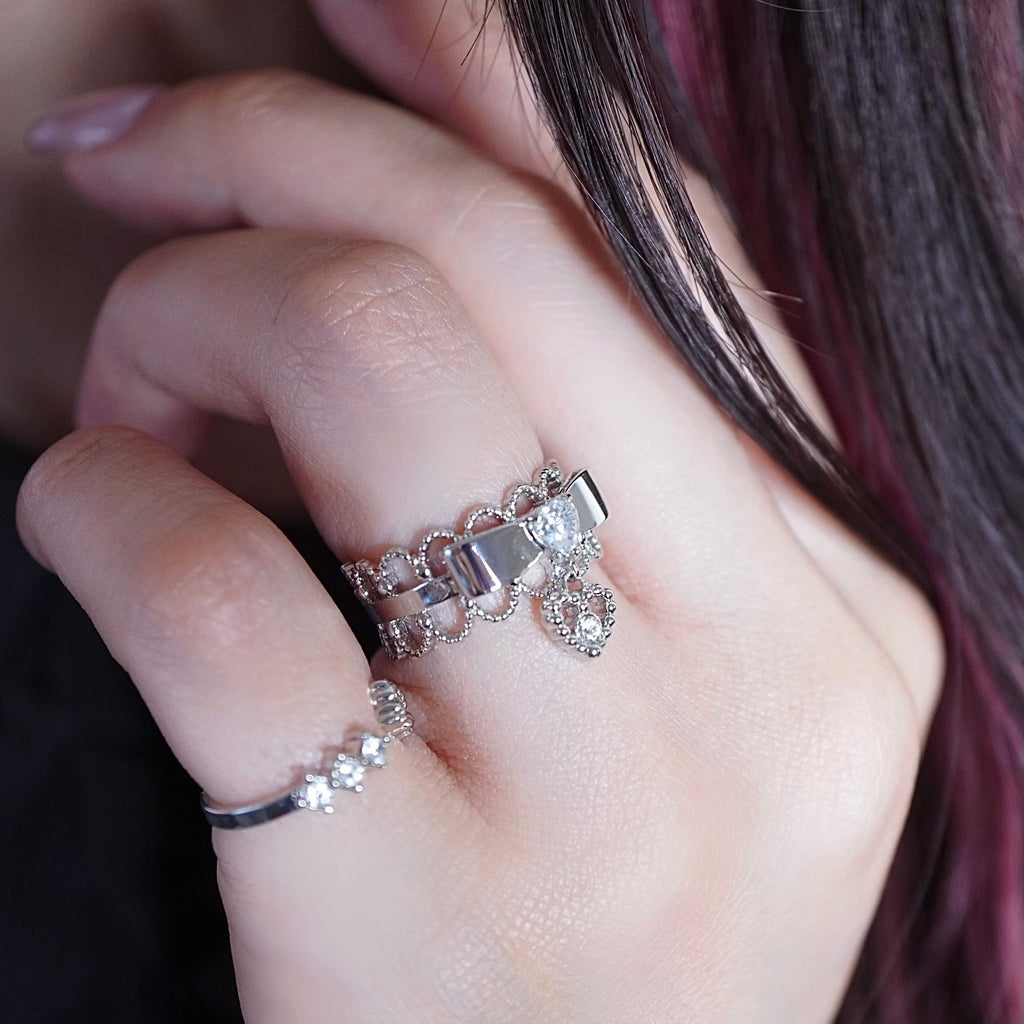 Ribbon Choker Ring / Silver