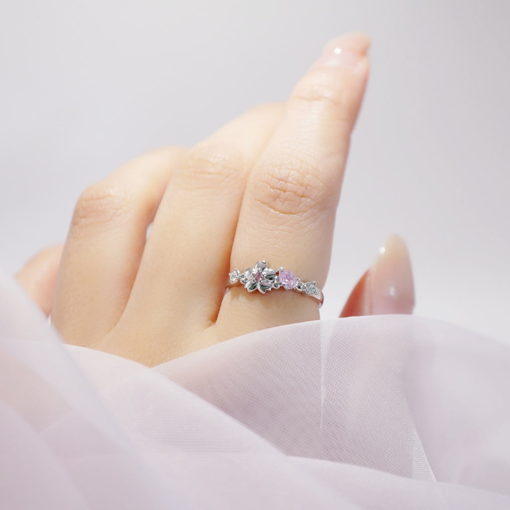 Sakura Bloom Ring / Silver