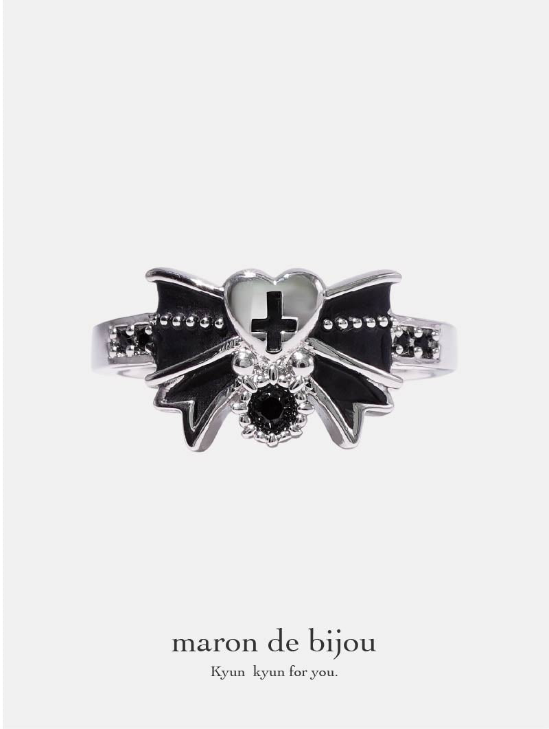 Fallen Angel Ribbon Ring / Silver × Black