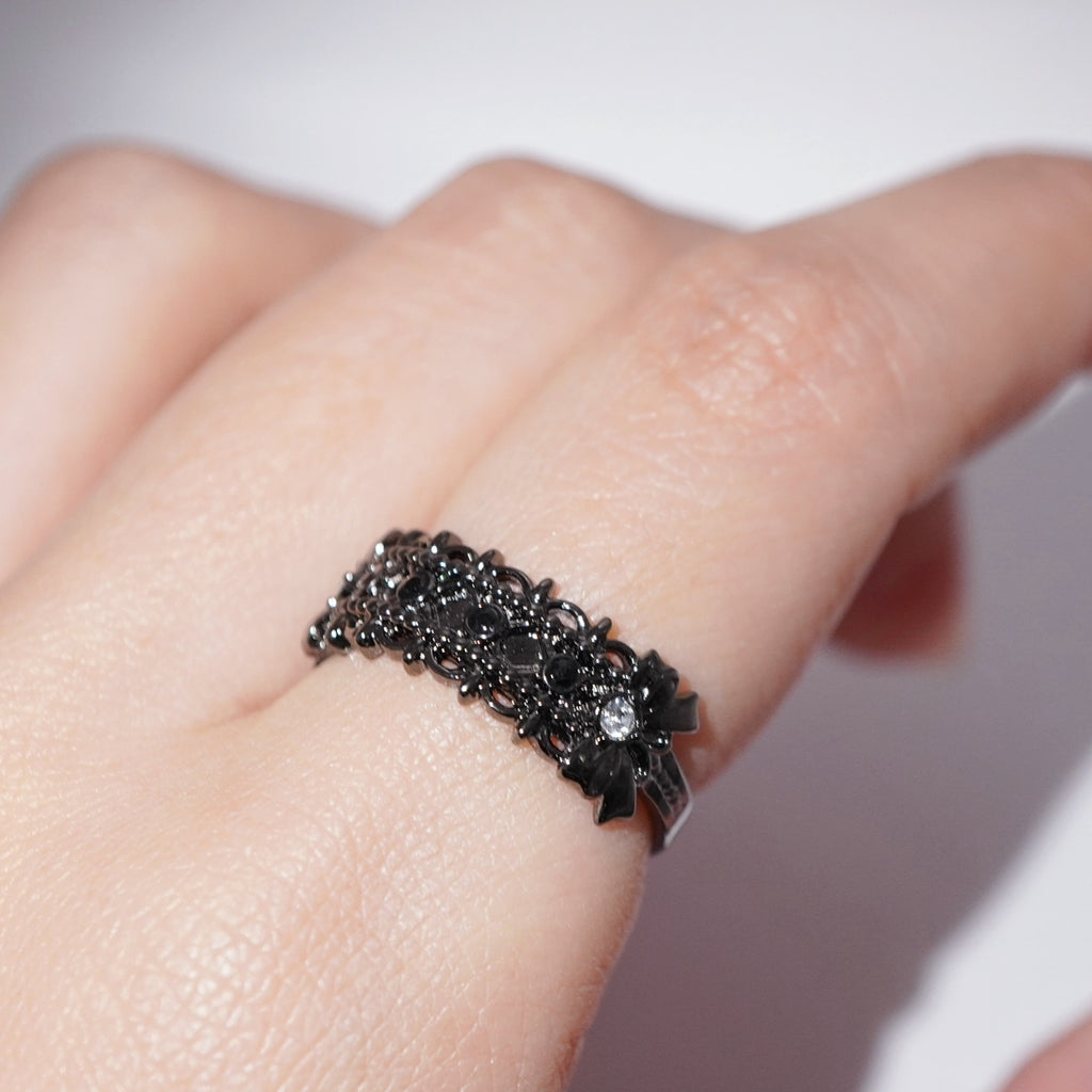 Headdress Ring / Black