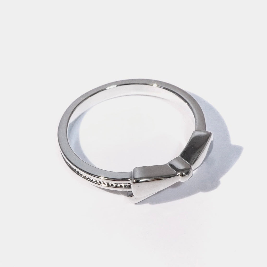 Ribbon Ring / Silver