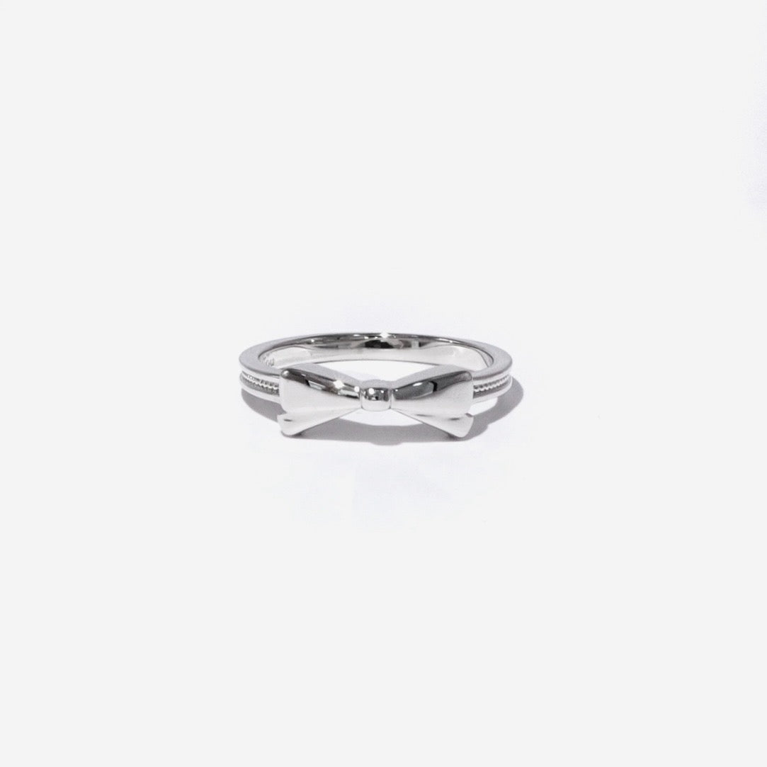 Ribbon Ring / Silver