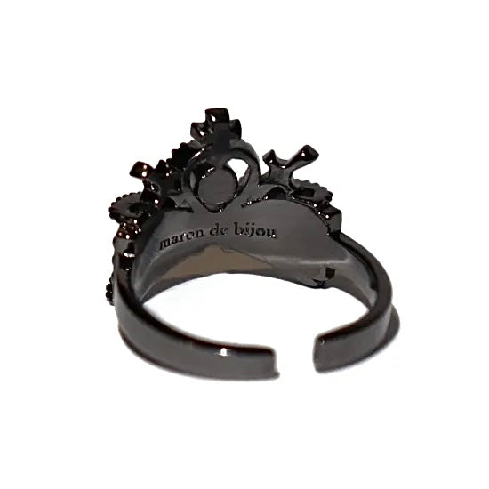 Ribbon Chapel Ring / Black